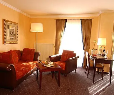 Hotel Ambiente 3*